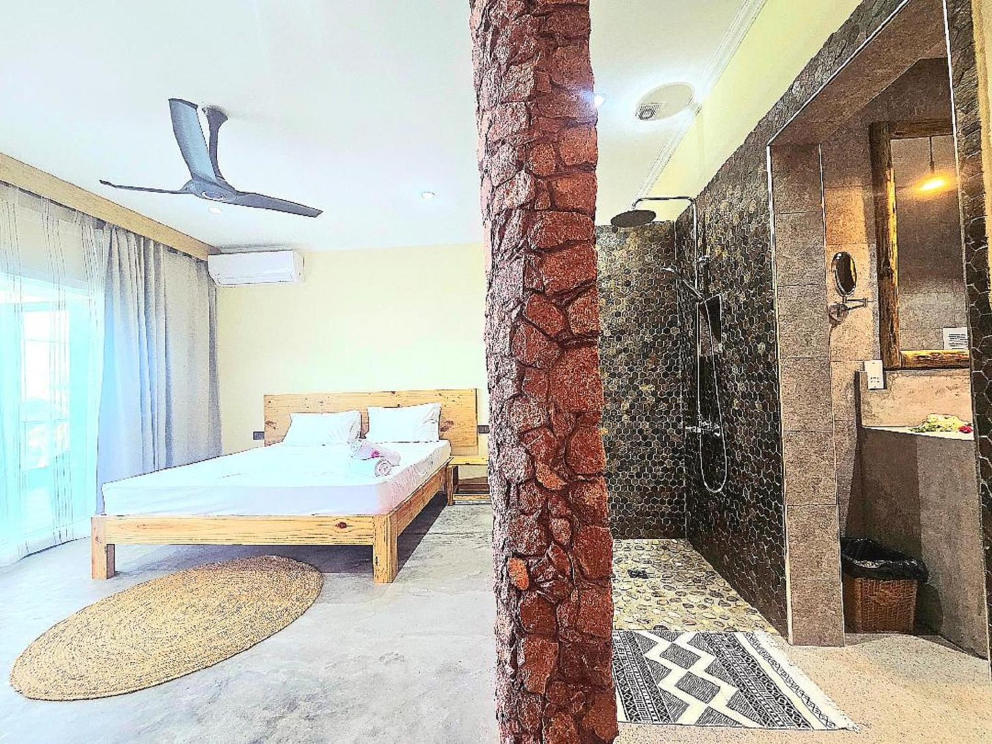 Au Lever Du Soleil Guest House Sea View オー・カップ エクステリア 写真